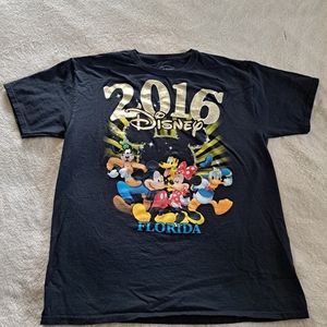 2016 Disney World shirt